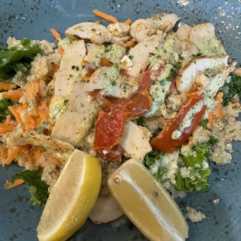 First Watch - Chicken Quinoa Bowl - Breakfast & Brunch Near Me - Lutz, Florida