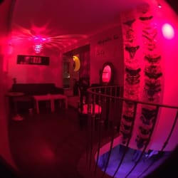 Chez Maggy - L'étage du bar