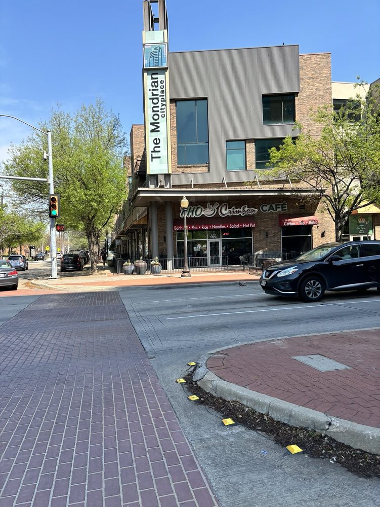 Pho Crimson Cafe