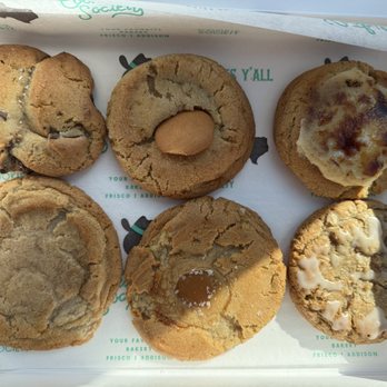 Cookie Society - Chocolate chip Banana pudding Crème brûlée Snickerdoodle  Salted caramel Frosted oatmeal cookie - Desserts Near Me - Mansfield, Texas
