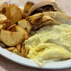 The Mullica Hill Amish Market - Cheese & Meat & Cheese Omelet