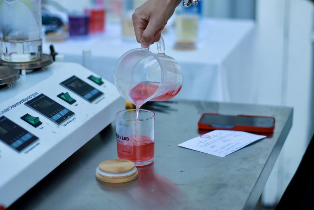 Thee Candle Lab Logo