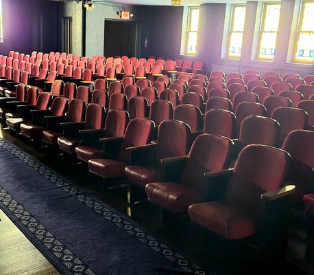 Old Courthouse Theatre by null