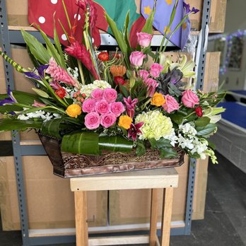 Adonarm Flowers - Florists Near Me - Los Angeles, California Adonarm Flowers - Florists Near Me - Los Angeles, California