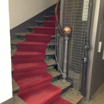 Hotel Du Dauphin - Hotels Near Me - Lyon, 69