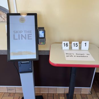 Del Taco - Ordering tablet - Fast Food Near Me - Barstow, California Del Taco - Ordering tablet - Fast Food Near Me - Barstow, California