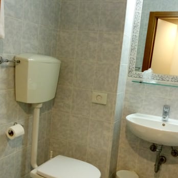 Delta Florence - Baño - Hotels Near Me - Calenzano, PO