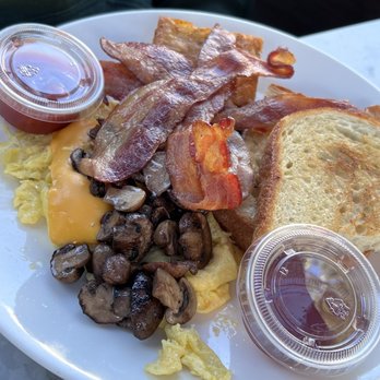 H Cafe - Breakfast & Brunch Near Me - Los Angeles, California H Cafe - Breakfast & Brunch Near Me - Los Angeles, California