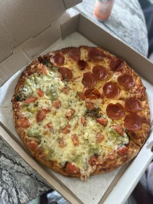 Tony's Pizza & Grinders by null