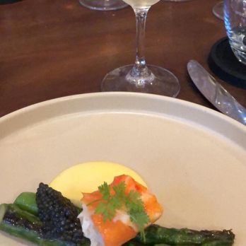 Senia - Cocktail Bars Near Me - Honolulu, Hawaii
