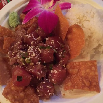 Burgeon Beer Co - Fresh poke being served the night we came. Other options were Wings, huli huli chicken, pulled pork. It was tasty. - Breweries Near Me - Carlsbad, California