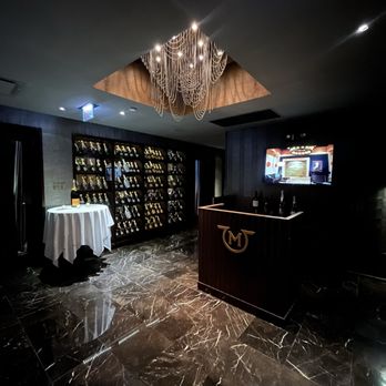 Mastro's Steakhouse - Upstairs area - Steakhouses Near Me - Chicago, Illinois Mastro's Steakhouse - Upstairs area - Steakhouses Near Me - Chicago, Illinois