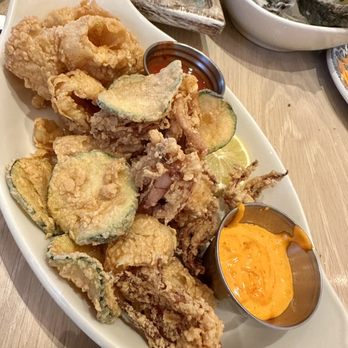 Bottiglia - Crispy Calamari - Italian Near Me - Henderson, Nevada Bottiglia - Crispy Calamari - Italian Near Me - Henderson, Nevada