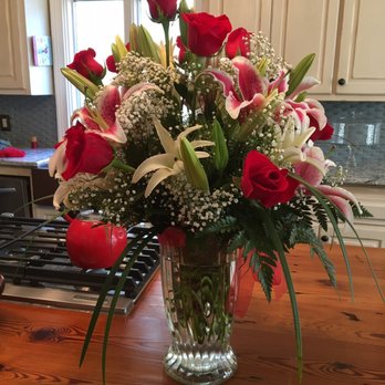 Martina's Flowers and Gifts - The new FRESH arrangement - Florists Near Me - Augusta, Georgia Martina's Flowers and Gifts - The new FRESH arrangement - Florists Near Me - Augusta, Georgia