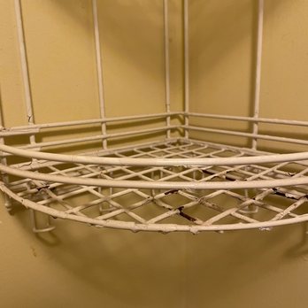 Atlantic House Bed & Breakfast - Shower basket - Hotels Near Me - Ocean City, Maryland