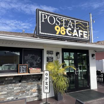 pon cafe  l.jpg