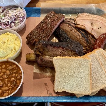 Franklin Barbecue - Spare Ribs, Beef Rib, Turkey, Sausage, Brisket, Coleslaw, Potato Salad, Pinto Beans - Barbeque Near Me - Austin, Texas