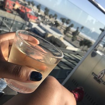 High Rooftop Lounge - Lounges Near Me - Venice, California High Rooftop Lounge - Lounges Near Me - Venice, California
