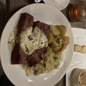 Third Street Social - Corned beef and cabbage - Bars Near Me - Lee's Summit, Missouri Third Street Social - Corned beef and cabbage - Bars Near Me - Lee's Summit, Missouri