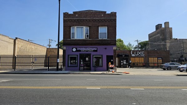 Crumbs.nd.Creams by null