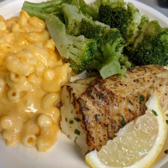 UPMC Presbyterian Cafeteria - Broccoli mac & cheese cod - Cafeteria Near Me - Pittsburgh, Pennsylvania UPMC Presbyterian Cafeteria - Broccoli mac & cheese cod - Cafeteria Near Me - Pittsburgh, Pennsylvania