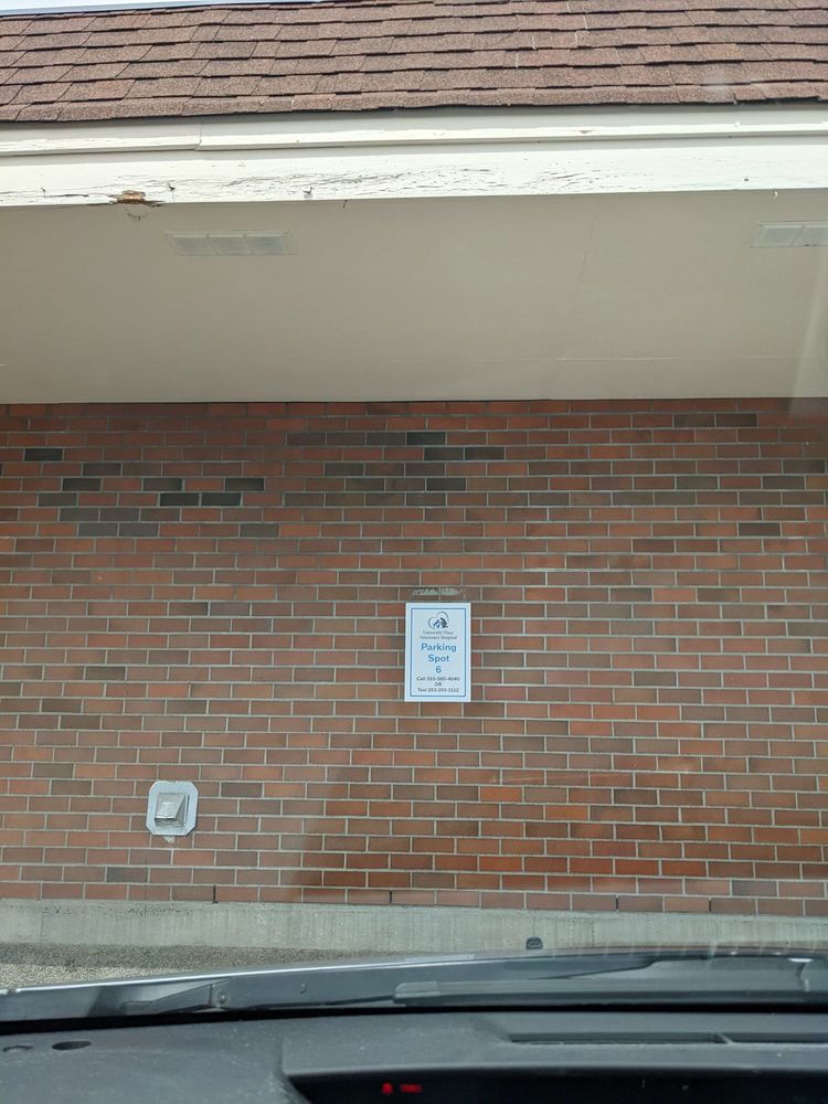 University Place Veterinary Hospital