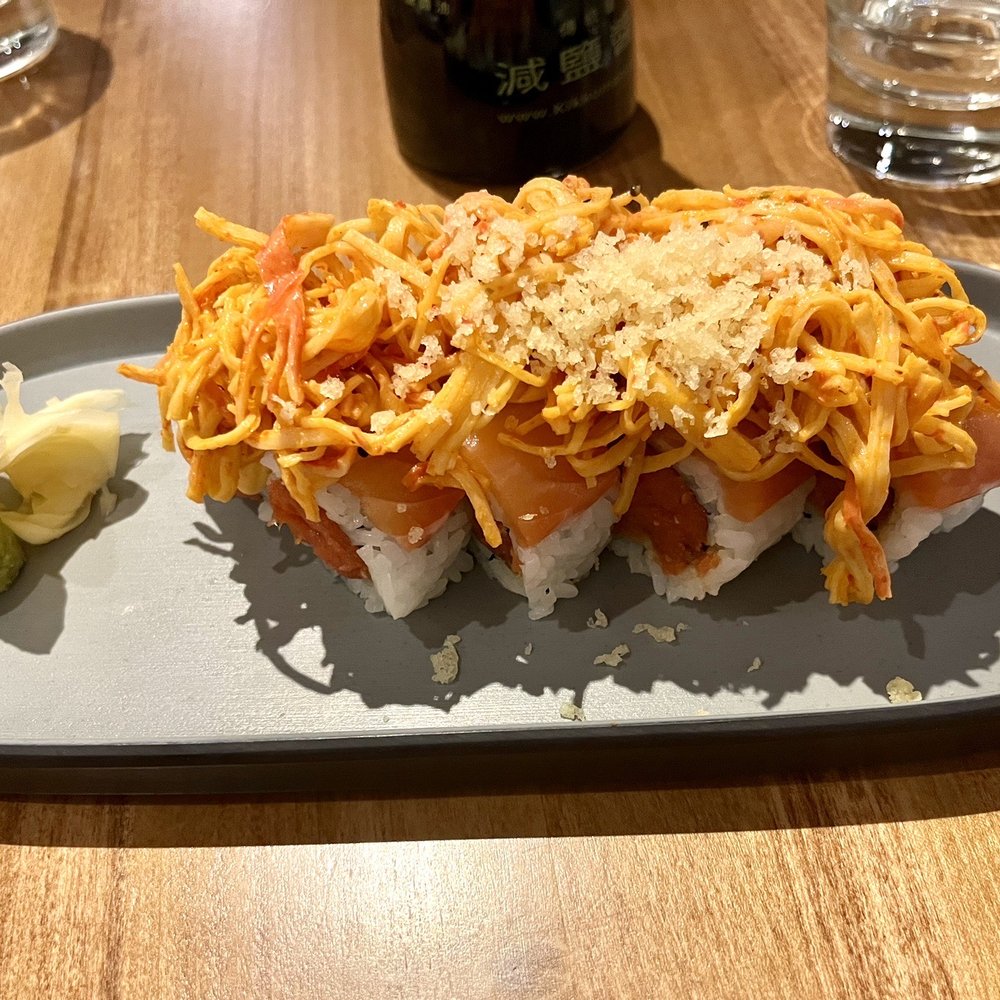 Kusshi - Fire Cracker Roll - Sushi Bars Near Me - Arlington, Virginia Kusshi - Fire Cracker Roll - Sushi Bars Near Me - Arlington, Virginia