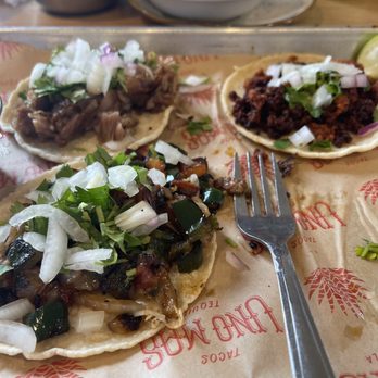Uno Mas Oxford - Rojas taco, Carnitas taco, Chorizo taco - Mexican Near Me - Oxford, Mississippi Uno Mas Oxford - Rojas taco, Carnitas taco, Chorizo taco - Mexican Near Me - Oxford, Mississippi