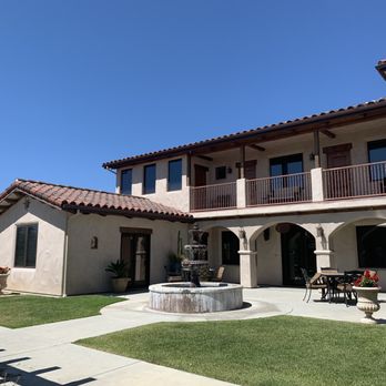 Croad Vineyards - Exterior of Inn at Croad Vineyards (upstairs are the 3 guest rooms) - Wineries Near Me - Paso Robles, California Croad Vineyards - Exterior of Inn at Croad Vineyards (upstairs are the 3 guest rooms) - Wineries Near Me - Paso Robles, California