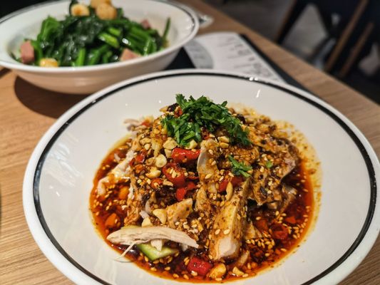 TAI ER SICHUAN CUISINE 太二酸菜鱼 (FLUSHING) by null