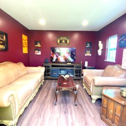Lounge of Extraordinary Gentlemen