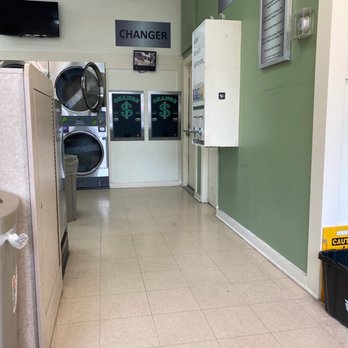 SpinCo Laundromat - Laundromat Near Me - Fredericksburg, Virginia