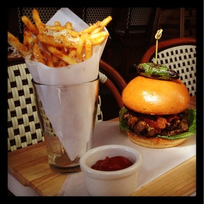 Basico Bistro Cafe by null