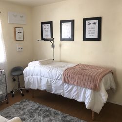The Lash Den - Adorable spot