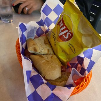 Lunas de Buenos Aires - Sausage sandwich - choripan - Empanadas Near Me - Washington, DC, District of Columbia Lunas de Buenos Aires - Sausage sandwich - choripan - Empanadas Near Me - Washington, DC, District of Columbia