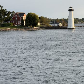 Uncle Sam Boat Tours - Lighthouse - Boat Tours Near Me - Alexandria Bay, New York Uncle Sam Boat Tours - Lighthouse - Boat Tours Near Me - Alexandria Bay, New York