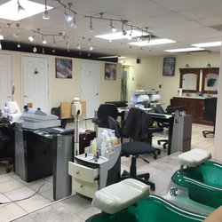Royal Nails & Tan - A view of the inside of the nail salon.