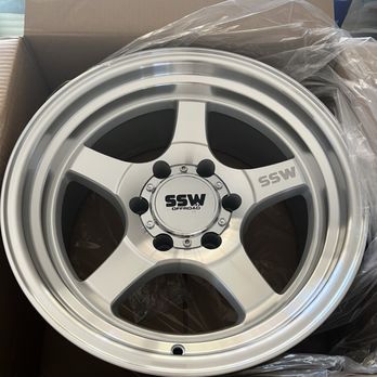 Klean-Ridez Accessories - Auto Customization Near Me - San Jose, California Klean-Ridez Accessories - Auto Customization Near Me - San Jose, California