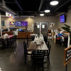 Spot House Restaurant and Bar