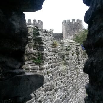 Conwy Town Walls - Castles Near Me - Conwy, CWY