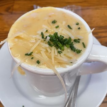 Santa Barbara Shellfish Company - Lobster bisque - Seafood Near Me - Santa Barbara, California