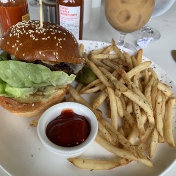 GREENFINCH RESTAURANT - Updated January 2025 - 60 Photos & 26 Reviews