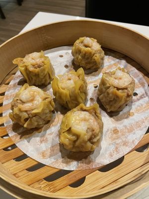 Sunny Dumpling House by null