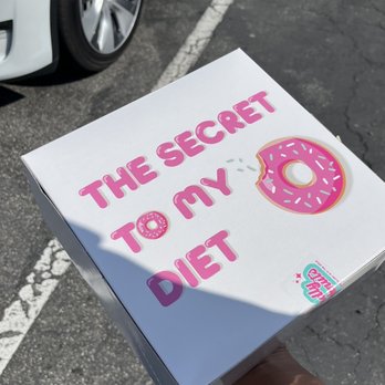 Friendly Donuts - Donuts Near Me - Orange, California Friendly Donuts - Donuts Near Me - Orange, California