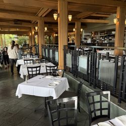 Old Vines Restaurant