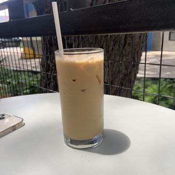 Two Hands - Latte - Cocktail Bars Near Me - Austin, Texas
