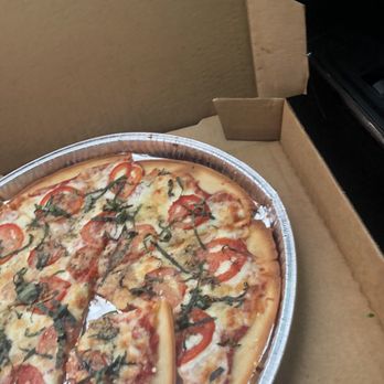 NY Times Square Pizzeria - Gluten Free Margherita Pizza - Pizza Near Me - Tampa, Florida NY Times Square Pizzeria - Gluten Free Margherita Pizza - Pizza Near Me - Tampa, Florida