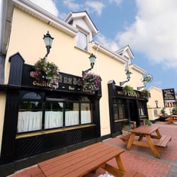 Dalys Public House