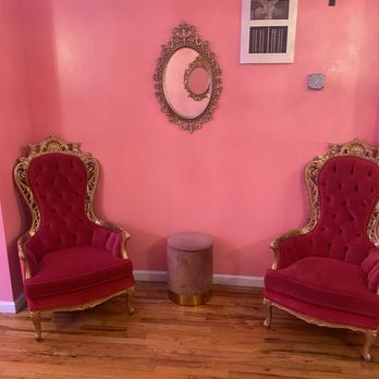 Cotton Candy Spa - They put out a table and the children made their own perfume bottles - Party & Event Planning Near Me - Brooklyn, New York