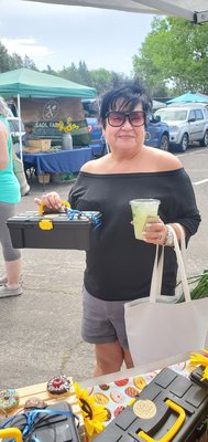 Los Ranchos Growers' Market by null